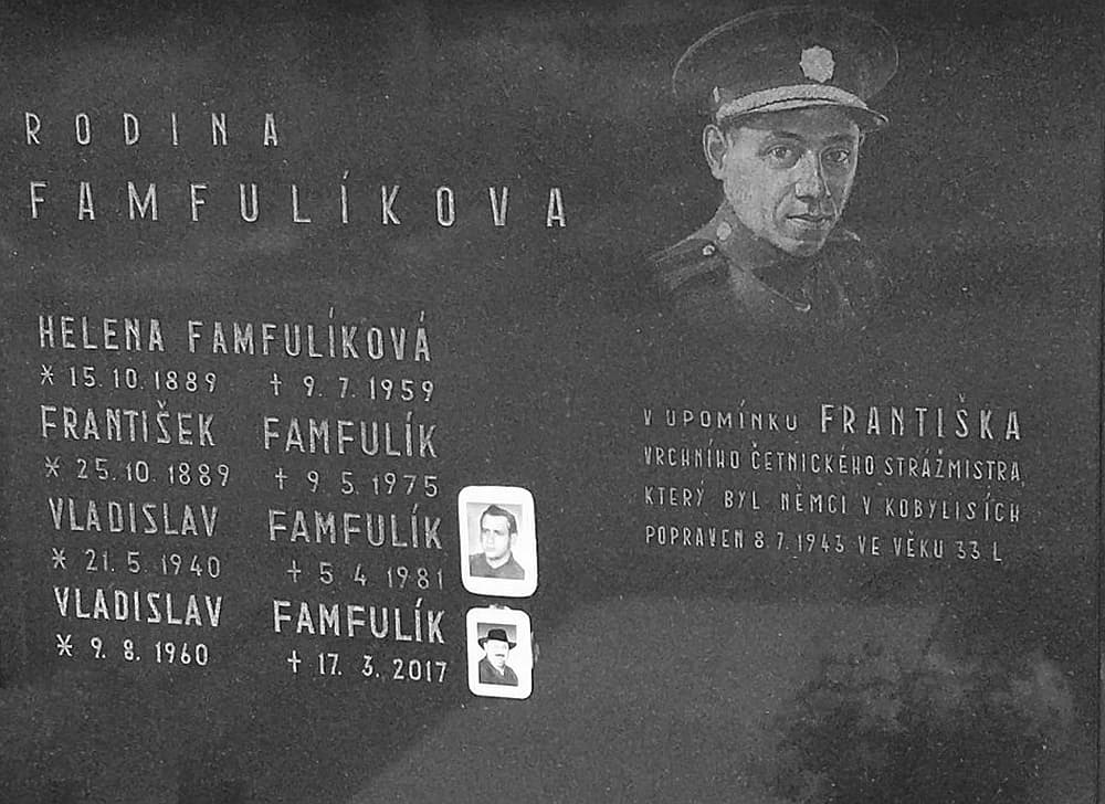 Hřbitov Vidlatá Seč